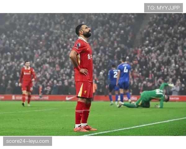 萨拉赫闪耀安菲尔德,助利物浦新赛季首战告捷 萨拉赫闪耀安菲尔德,助利物浦新赛季首战告捷