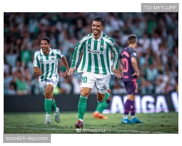 洛塞尔索攻防俱进，强势崛起成中场新核心