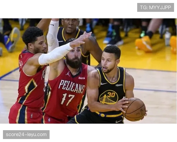 尼克·科里森挡拆效率提升显著，助力球队内线攻防转换发力