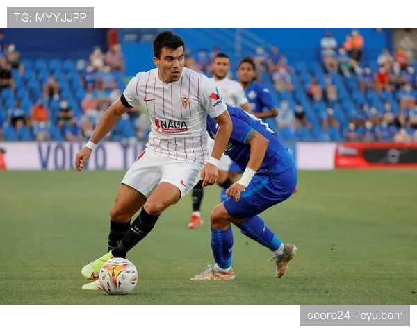 塞维利亚管理层动荡，影响俱乐部稳定，赛季中期形势变化